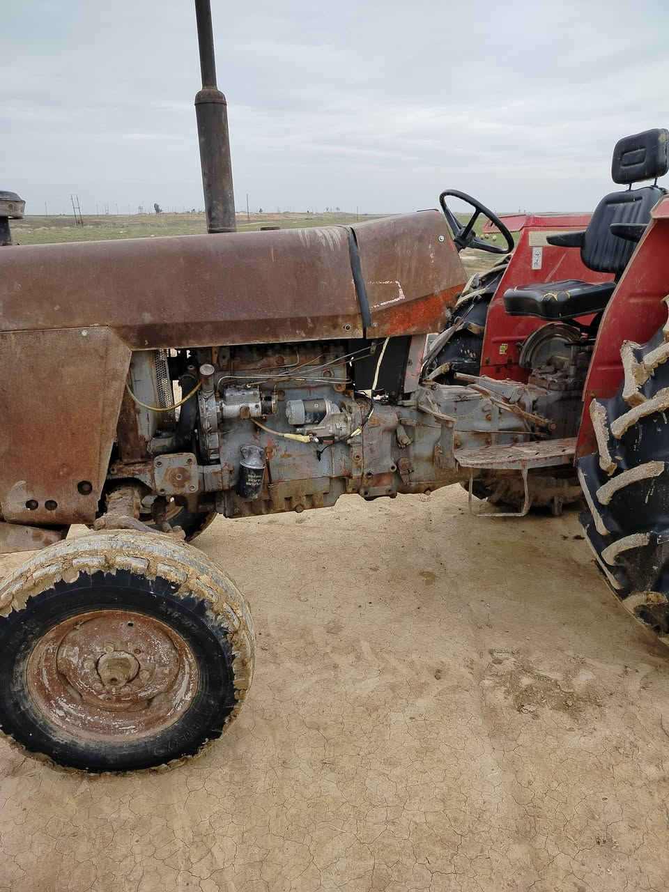 السلام عليكم تركتر فورگسن انگليزي رقم سنويه جديد شرط التحويل المكان كركوك  التفاصيل يتصل على الرقم ***********
