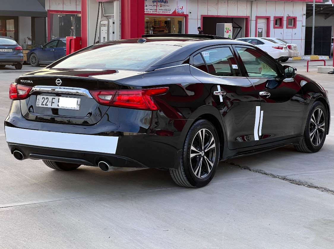 ‏Nissan Maxima 
‏2018 platunim 1/1 
للبيع فقط بدون مراوس بدون اقساط 
حجم محرك 6 سلندر 3500 
رقم اربيل دولي سنويه جديد لل 2029 

صدر امامي خلفي جديد كهربائيات كل شغال تبريد شغال 

مواصفات السيارة 1/1 

پانوراما 
كاميرات 360 
رادرات 360 
مرايات قلاب
كشن جلد كشن تدفئة وتبريد وخزن 
ويل حجم 17 تخم تاير جديد 
بصمة تشغيل وبصمة فتح الابواب 
ستيرن تدفئة
پردة كهرباء 
نظام سماعات الصوت BOSS صوت قوي بشكل 12 سماعة 
تحديد مسار 
شاشة تدعم الخرائط والكار پلي 
تشغيل عن بعد 
حساس امامي وخلفي 
وكاميرا امامية وخلفية 
وكاميرا بل اطراف 
حساس بل مري عند التجاوز والاقتراب من السيارات 
وضعيتين سياقة Normal / Sport 
تحكم بلـ شاشة بلـ ماوس 
تبريد قطعتين 

صبغ /ربع بوند + جاملغ سائق امامي+بابين طرف سائق بخ شرط بدون دواخل 

سعر:.(112$).وبي مجال بصيط
رقم هاتف:.( *********** )
عنوان :.كركوك📍 كركوك, العراق
