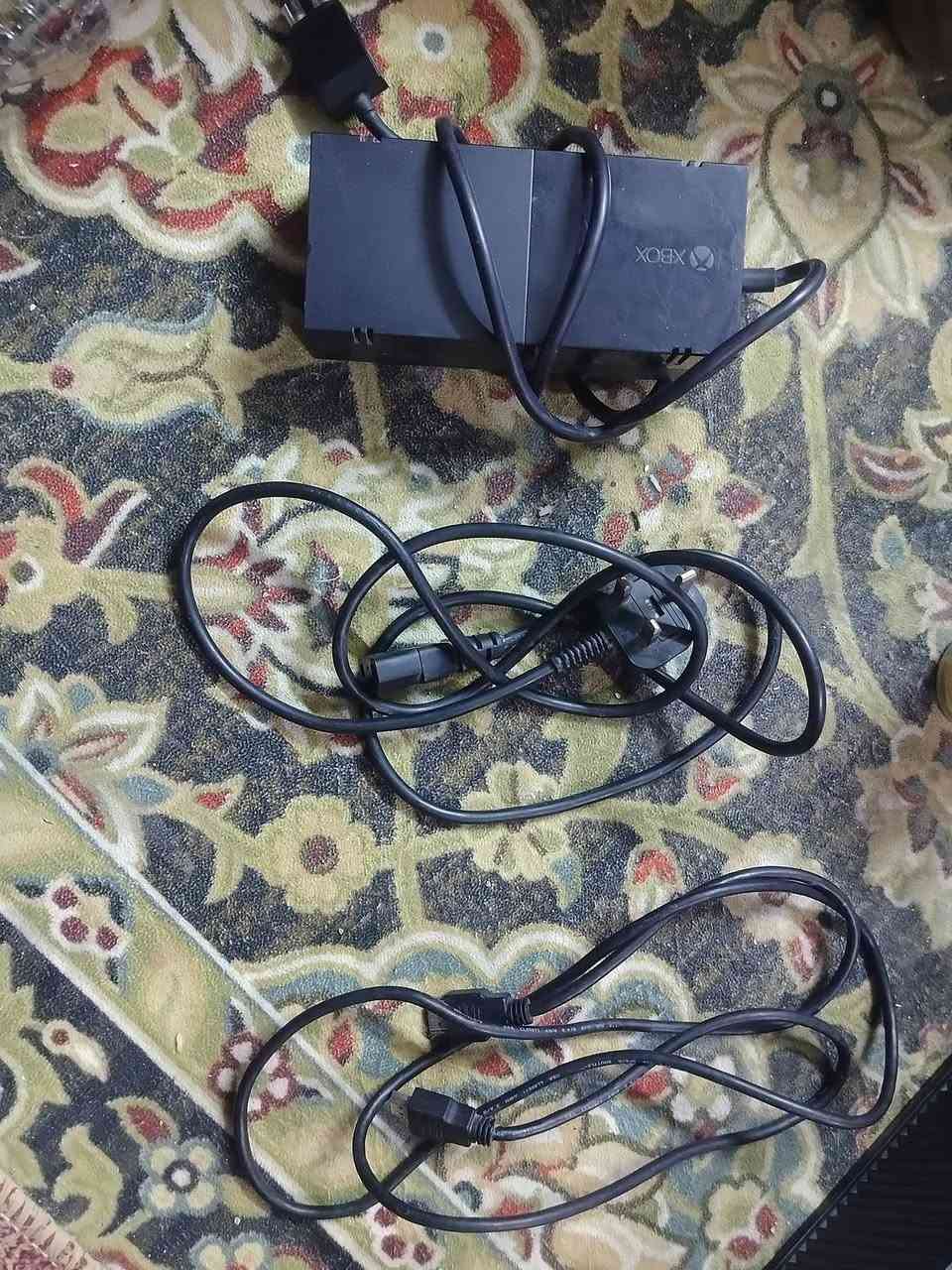 السلام عليكم اكس بوكس 1 فوت
بكام الملحقاته نظافته 100%100 
السعر115 وبي مجال 
***********
