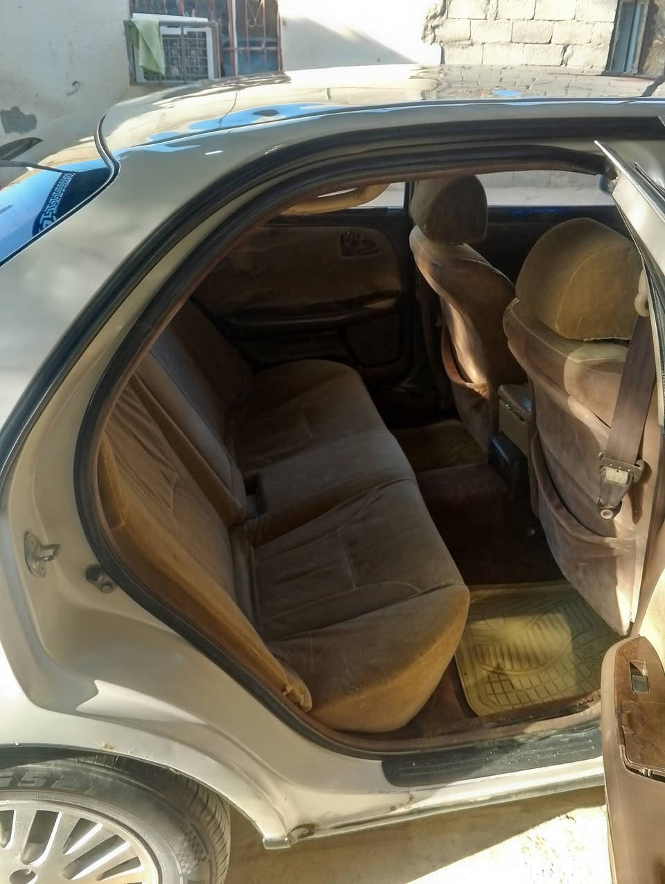 السلام عليكم كرسته رقم بغداد سنويه صاقطه من 2019 تحويل ثاني يوم مكفوله من الظربه القويه والاصوليات والعيب الشرعي السياره  مصبوغه جماليه مكينه ونجي سياره جهازه السعر 60وبيه مجال قليل المكان ناصريه غراف *********** غير متواجد عل خاص
