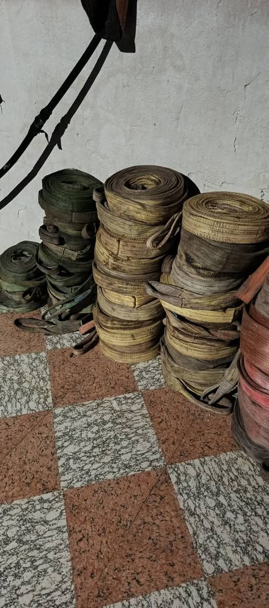 سفايف طول 8م و6 و4م متر
6و8سعر زوج 25الف 
وآل 4 متر زوج 20الف 
مستتخدمات شي قليل 
***********البصره الزبير
