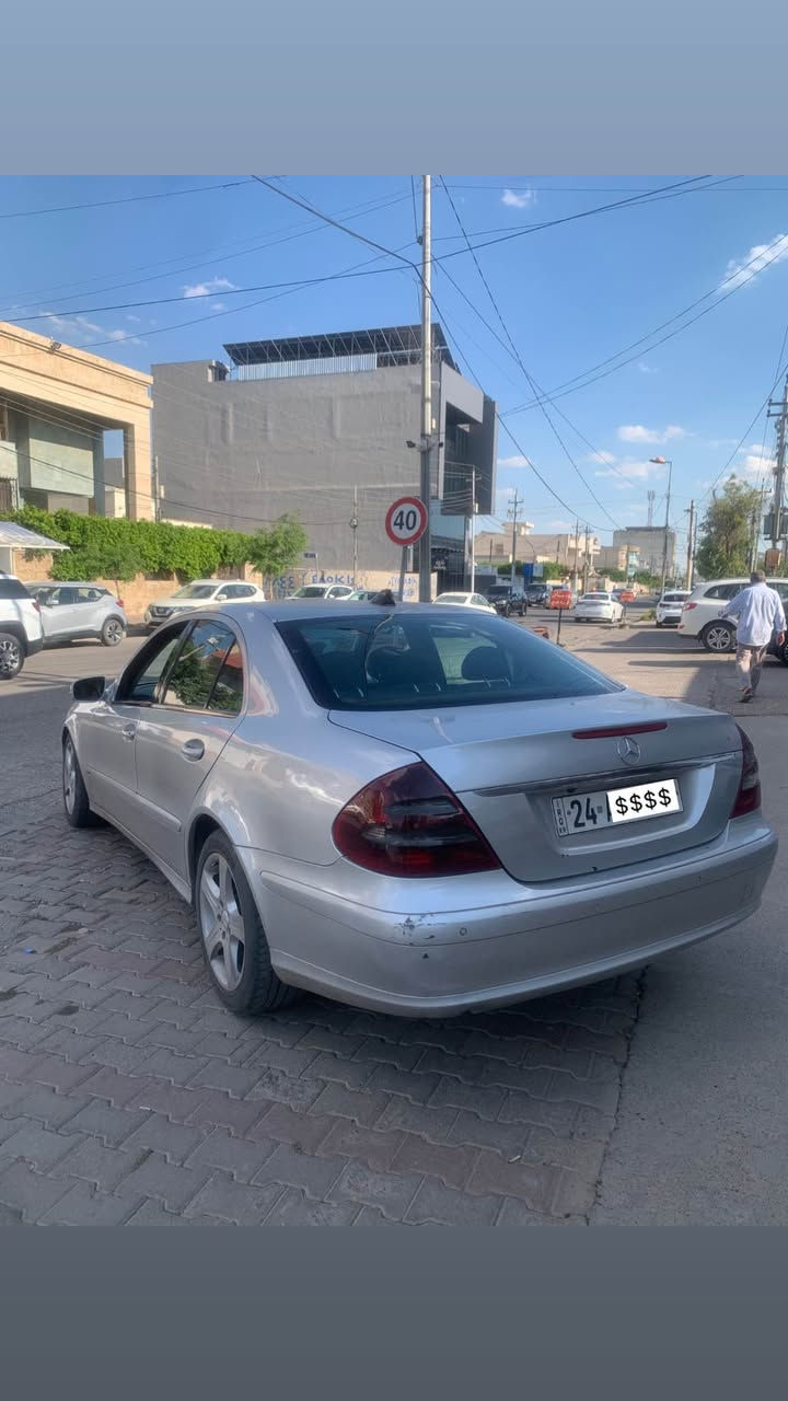 ▪️Mercedes 2009 E class ▪️
          
▪️گێڕ تۆماتیک . کوشن جلد و هیتەر ▪️ 
▪️گازە کراوەتە بەنزین ، بەکامل بیلادی ▪️ 
▪️مەکینە V6 
▪️ڕەقەم دهۆک ئەسڵی 
▪️سەنەوی تا ٢٠٣٠ نوێیە 
▪️ ٤ دەرگا بیلاد گۆڕاوە 
▪️نیو چاملغ پێش سبوغ 
▪️جەمپێکی پێشی لای سەکن هەیە 

▪️*********** ▪️

▪️نرخ / ٩٥ $▪️ أربيل, العراق
