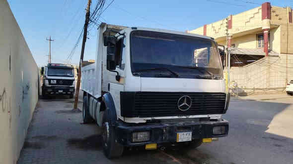 للبيع لبي فرنسيه سياره جاهز مديل 90
 شاصي مكفول كير سته مكينه بيه تنقيص 
بدي جديد تخم تاير رقم نكليزي تستلمه
***********
***********
ستفسار
