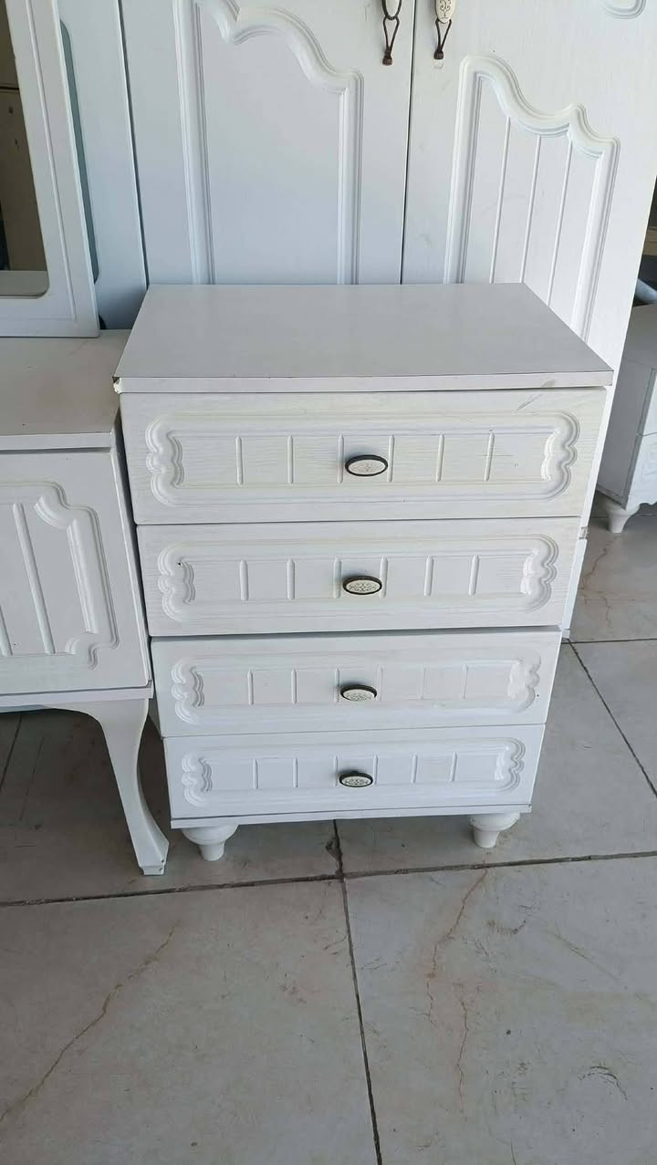 غرفه كانتري شبابيه سريرين مع دواشك فول فول نظافة 💯 💯
السعر 650 
شد ونقل داخل بغداد مجانا 
محافظات أسعار رمزيه


**إذا كنت صاحب هذا الإعلان وتريد حذفه لأي سبب، رجاءا أرسل رسالة إلى الدعم الفني**