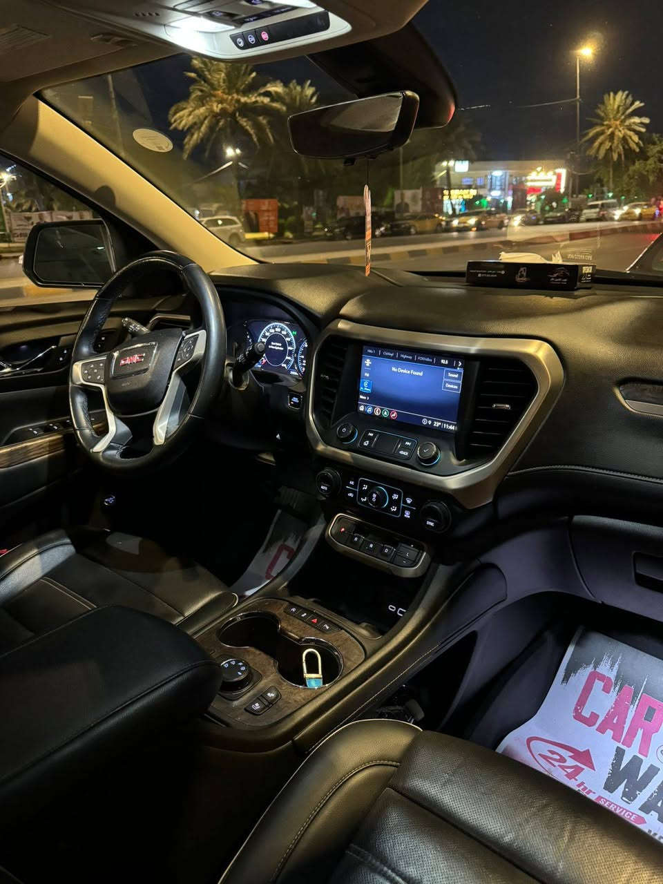 السلام عليكم اني مكلف بل نشر ))))))
للبيع GMC Acadia Denali 2023
ممشى 35 ألف | محرك 6 سلندر
ضرر تبديل جاملغ + بنيد
فول مواصفات دينالي
السعر: 265$ ورقة 
بغداد الكرخ حي العدل
***********
