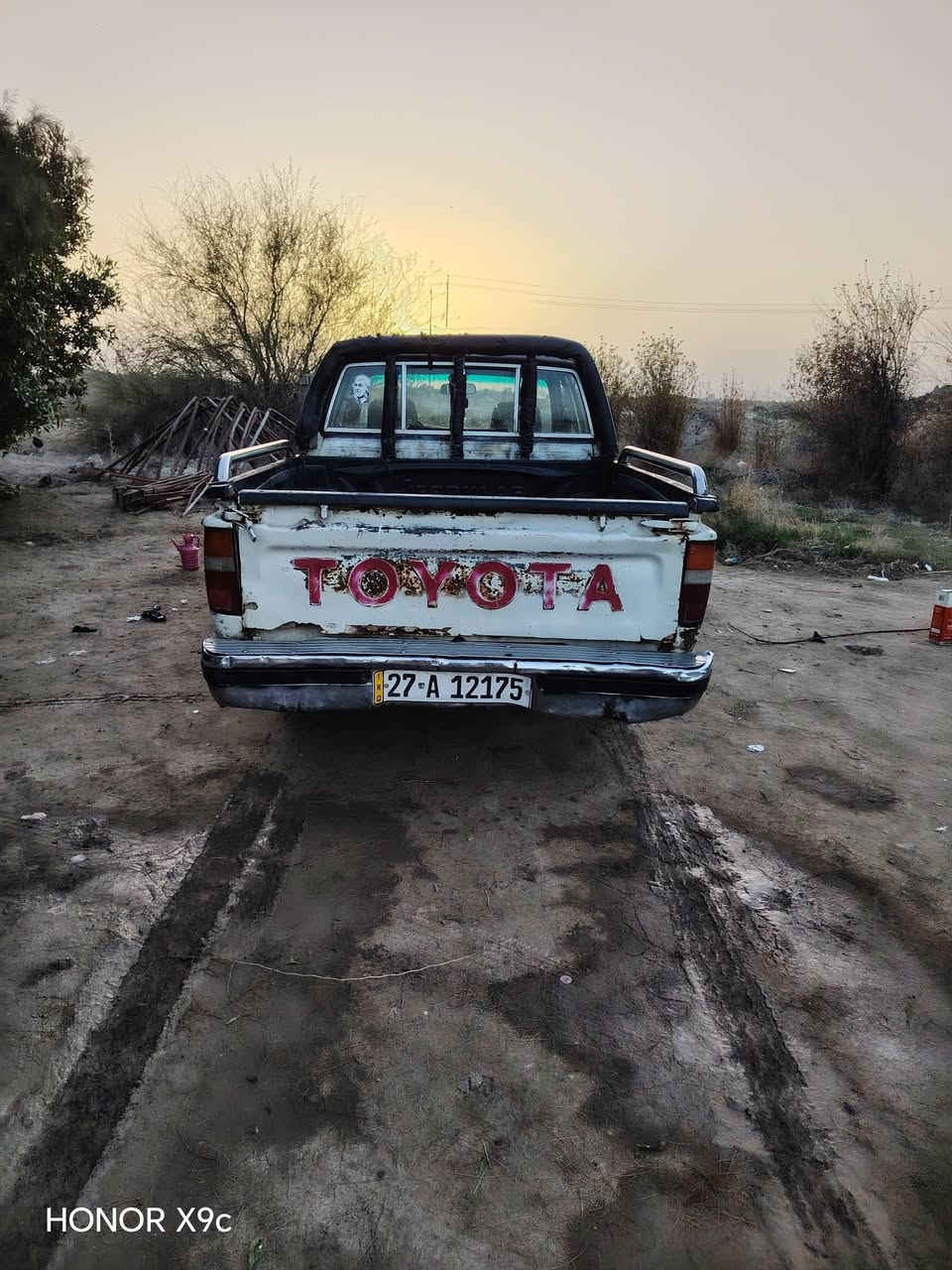بيكم البيع موديل 90باسمي سنويه جديده سياره متجايه على جيهت العبري مكينه وكير مامفتوحات السعر 38وبيه مجال باقي التفاصيل التصال على رقم ***********
