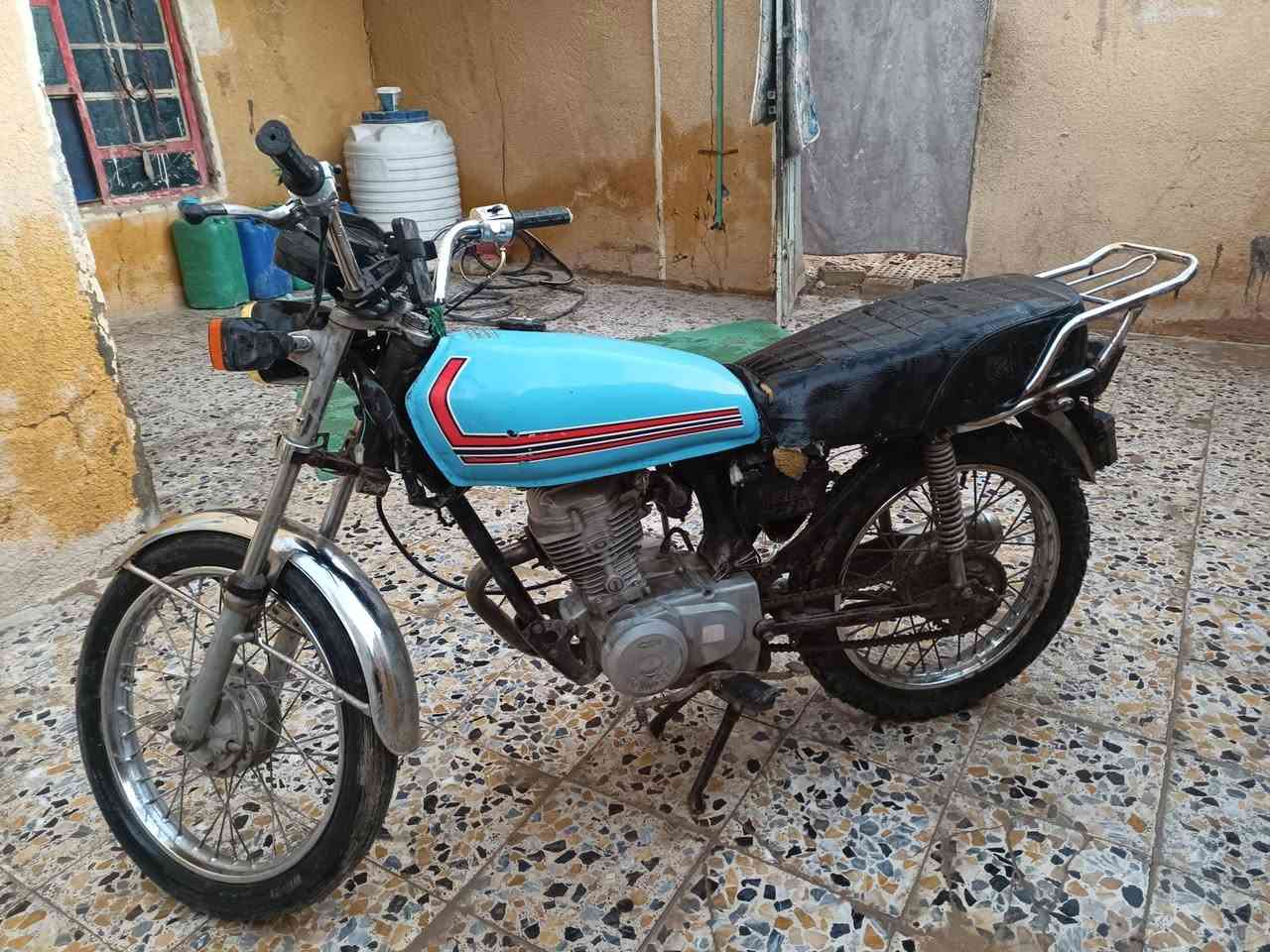 دراجه ارشه وارق صولي كهربايت تشتقل مكينه ناعمه وشلعه ومعدل لا نضوح ولا تدخين سعر (400) مكاني بغداد نهروان رقمي ***********
