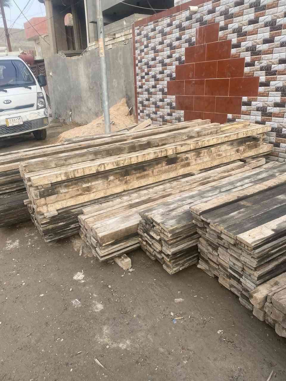 قالب خشب للبيع العدد 5 مكعبات ونص نظيفات 
العنوان حله
***********
