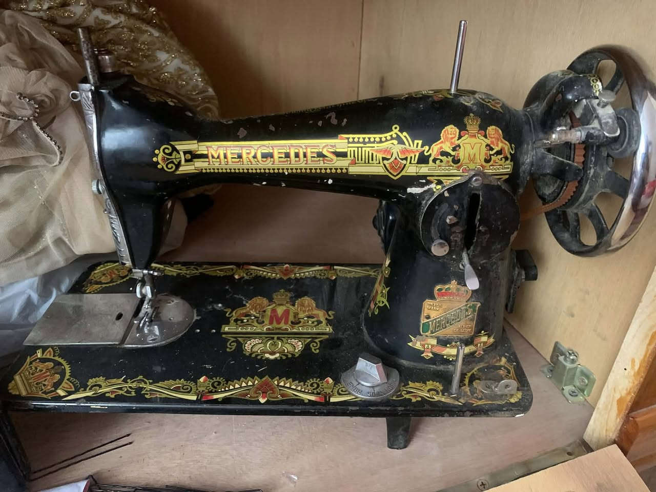 مكينه للبيع سعره٦٠ وبيه مجال ع فحص اي عطل مبيه


**إذا كنت صاحب هذا الإعلان وتريد حذفه لأي سبب، رجاءا أرسل رسالة إلى الدعم الفني**