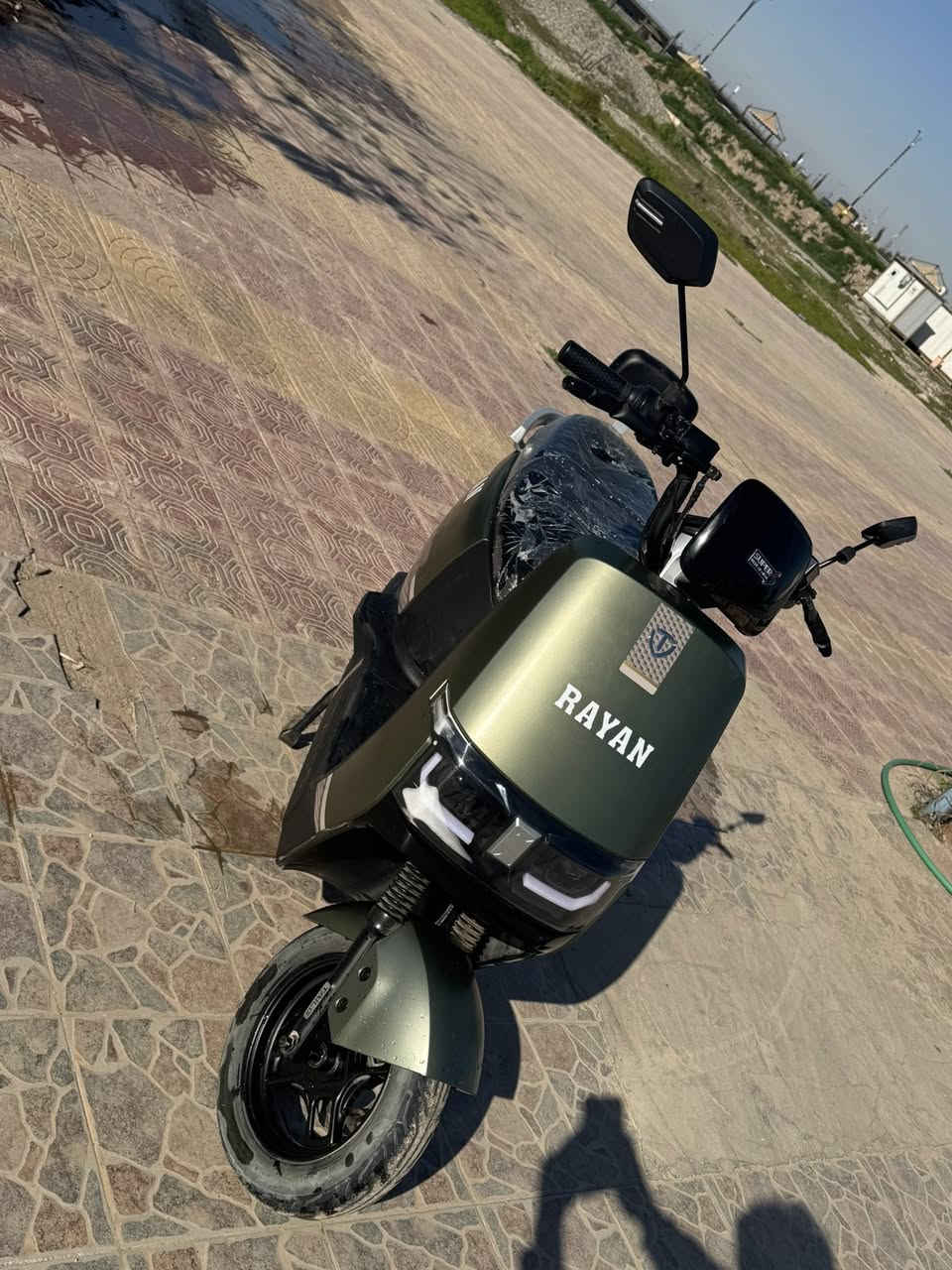 هذا الحلو للبيع مستخدم فقط شهرين ونص شرط نضافه فول واثباتات الشراء موجوده او مراوس بدراجه بانزين مرقمه سعره 850 وبي مجال اذا شراي 
***********
***********
