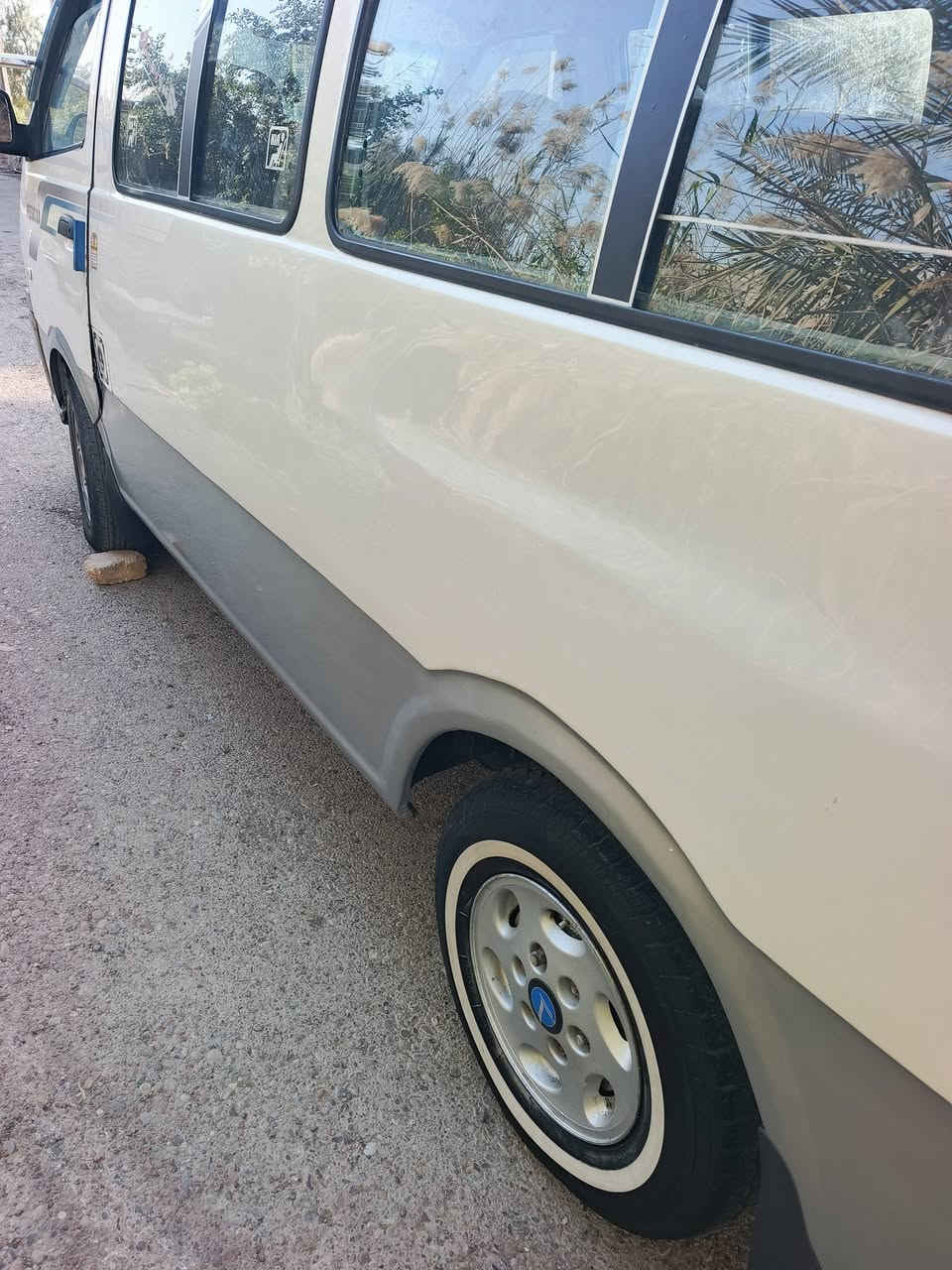 سياره للبيع كير محرك تخم تأير صدر كهربائي مديل 97 رقم بغداد مشروع وطني سنويه 29  مصبوغة جماليه اني مكلف بل نشر سياره مكان بل تاجي سعر 54بيه مجال  *********** كورك ***********
