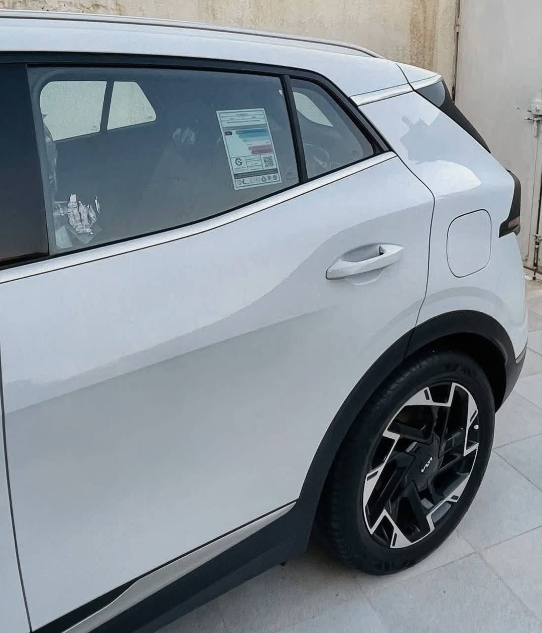 سلام عليكم سبورتج خليجي شركه دوليه باب اول علا وضع زيرو بعدها ماشيه 20مديل 2024سياره ام ضمان خمس سنوات فول سياره عده بنيرامه بصمه ابواب تشغيل عن بعد شاشات ثنين جنطه كهرباء تبريد تدفاءه بل كشنات لدات خلفي امامي سياره رقم بغداد تحويل ثاني يوم مكان سياره واسط كوت رقم الهاتف‏‪***********‬‏
