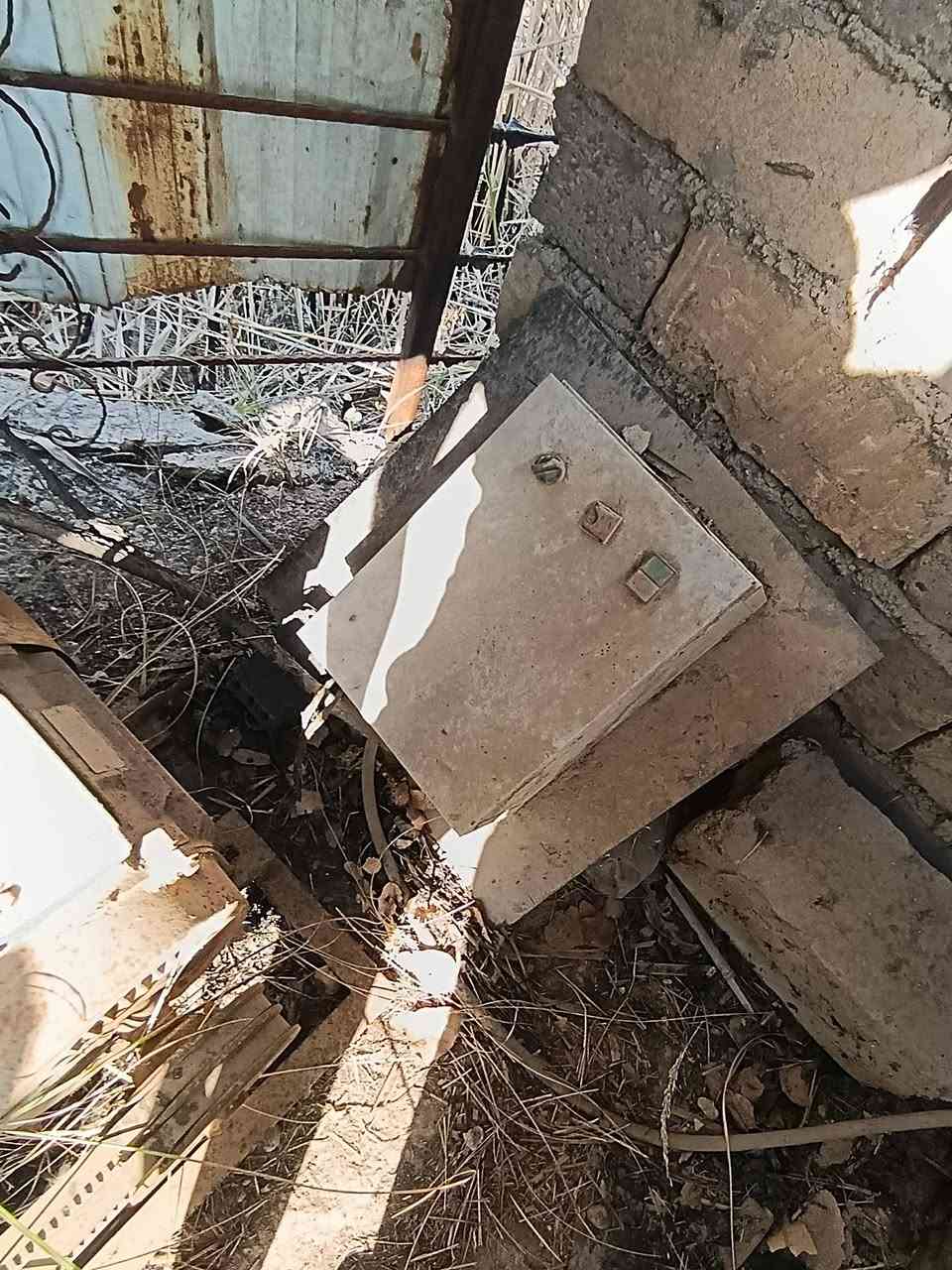 ماطور زراعي 15حصان كامل جاهز للشغل خنزيره 4❌4 مع ستارتر مكاني التاجي ***********
