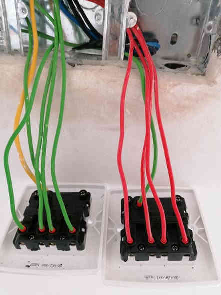 السلام عليكم شكرا ع قبول الاضافه في هذا الكروب اخوكم عقيل الكهربائي قضاء ابي الخصيب  مهيجران هذا نموذج او جزء من عملي واسال الله التوفيق والرزق لجميع لتواصل والاستفسار ع هذا الرقم *********** مستعد للعمل في جميع مناطق البصره
