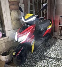 دراجة سكنس • 6 بطاريات • شاشة كاربلاي