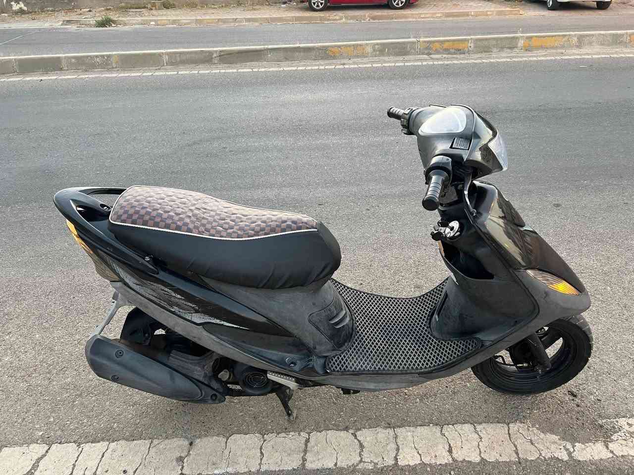 ماكس عدله للبيع صار اسبوع ونص من نازل من الرمبه بوشه 49 بلد دراجه مكفوله من التاير لل تاير شرط تق بط 120 السعر 700 وبيه مجال بسيط رقم الموبايل ***********
