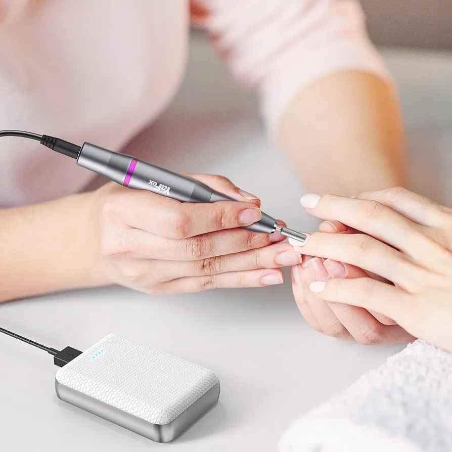 💅فرطونة الاظافر الكهربائية ماركة YaFex تعمل على اي جهاز يدعم منفذ ال USB-A  ( پاوربنك ، ادابتر طاقة كهربائية ، ادابتر شاحن هاتف ، حاسبة لابتوب ) للعلم الجهاز معدن حديد كاملة الملحقات💅 

🦋المميزات والتفاصيل🦋

🦋• سهل الاستخدام والعناية بالأظافر في المنزل: يمكن توصيل مثقاب الأظافر هذا مع واجهة USB القياسية، الأكثر متانة واستقرارا، بأي جهاز USB، مثل بنك الطاقة أو الكمبيوتر المحمول أو محول التيار المتردد (الإ إدخال: 5 فولت / 2 أمبير). تصميم نحيف، 0.2 رطل، خفيف الوزن وصغير الحجم. مناسب للاستخدام في أي مكان.

🦋• مجموعة مانيكير وباديكير احترافية: قوية 0-
20000 دورة في الدقيقة خيارات سرعة متعددة الاستخدامات واتجاه أمامي/عكسي. مثقاب الأظافر الكهربائي هذا مناسب لإزالة الأكريليك والأظافر الهلامية وأظافر مسحوق الغمس. مثالي للصالون والاستخدام المنزلي.

🦋.ناعم وصامت وخالي من الاهتزاز: يدوم لأكثر من 3 سنوات. تم تجهيز ملف الأظافر الكهربائي هذا بمحامل ممتصة للصدمات، ومحرك دقيق مع غلاف من سبائك الألومنيوم للتبريد، مما يضمن تشغيل آلة الأظافر بلا ضوضاء وسلاسة مع حرارة منخفضة. يوفر لك تجربة مريحة لفن الأظافر.

🦋• طقم حفر الأظافر متعدد الوظائف: يأتي مع 6 نصائح للأظافر مقاس 3/32 بوصة و36 شريط صنفرة ومقص أظافر أكريليكي واحد، ويلبي جميع احتياجاتك للتلميع والطحن والتشكيل والتلميع والإيداع وتقليم الأظافر الطبيعية السميكة وإزالة المواد الهلامية للتمديد والبشرة والجلد الميت.  

🚗🚗 التوصيل 5 الف لجميع المحافظات 🚗🚗 Colombo, Sri Lanka


**إذا كنت صاحب هذا الإعلان وتريد حذفه لأي سبب، رجاءا أرسل رسالة إلى الدعم الفني**