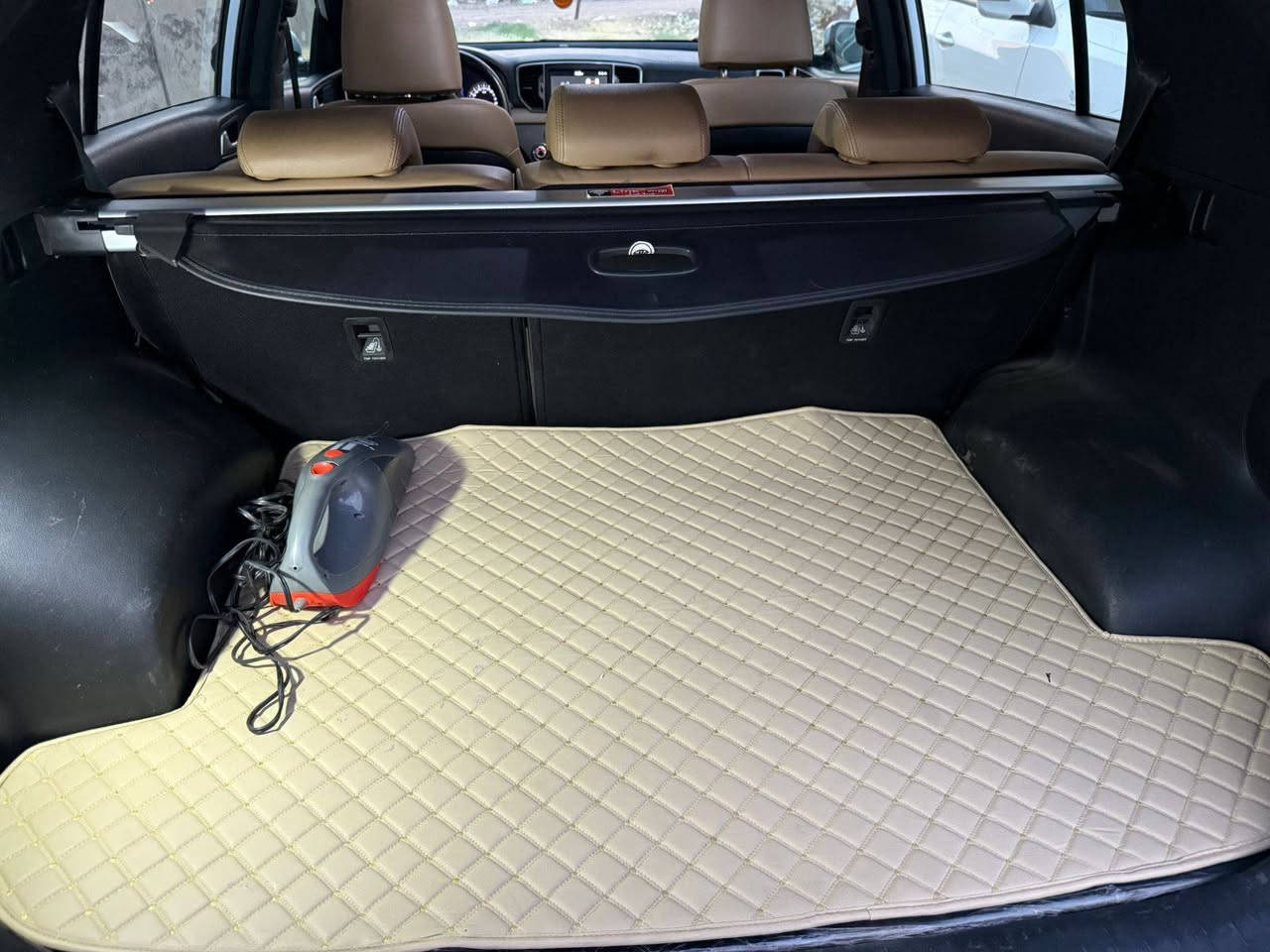 سبورتج خليجي موديل 20 مكفوله ماشيه 66 الف رقم بغداد الدولي بأسمي مكانها بغداد الدورة 
السعر 20 الف دولار *********** واتساب
