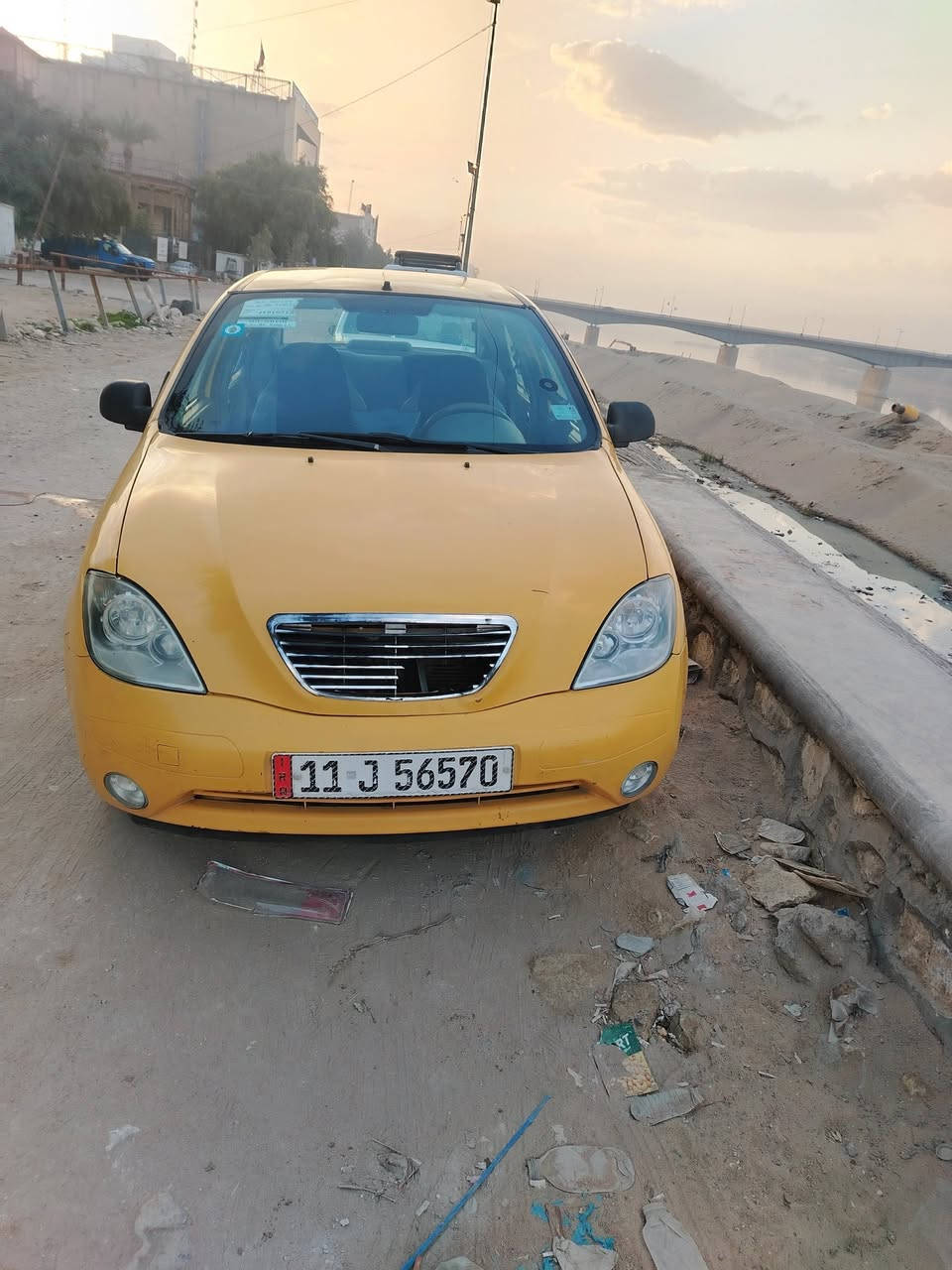 السلام عليكم للبيع طيبه 2016 سياره جاهزه كير مكينه خير من الله رقم انكليزي مصفره السياره باسمي تحويل ثاني يوم السعر ٤٥ وبيهه مجال قليل الشراي يتصل عله هاذه الرقم *********** مكاني بغداد حي الجامعة قرب جامع نجمه
