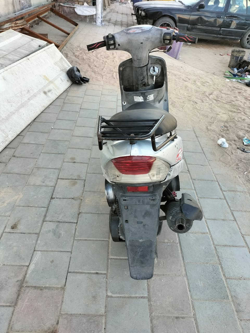 من رخصت ادمن دراجه منغولي ميه وربعين دراجه مكينه حلوه شلعه اومعدل كهرباييات متشتغل بس ربط اوحندرماكو السعر350اوبيهه مجال امكان بغداد ***********

