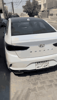 سوناتا 2018 سبورت فول مواصفات
ضربتها في امريكا جاملق وبنيد ايمن مادخل هواي

وعندي نضرب الحاملق الايمن ضربة بسيطة مبين بالفديو

الفابلون شلتة ف تكشرت القمارة تكشيرة بسيطة 

السيارة مرتبة ونظيفة تجي وشوف

صاحبها من بغداد موجود شوكت متريد يداورلك

سعرها 128 وبيها مجال

مكاني كربلاء

***********
