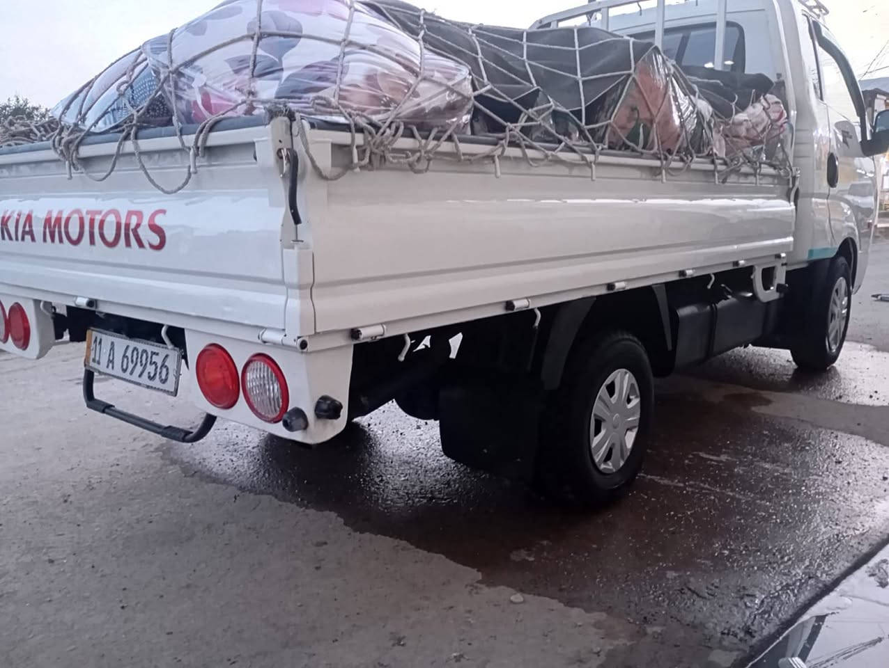 كيا مسكر بم ونوزل رقم بغداد نكليزي مكينه جديد تخم تايرا جديد بدون ضربه وصبغ جاهزه من كلشي مديل٢٠١٠ السعر ١١٥ وبيه مجال مكاني بغداد الحسينيه المعامل ***********
