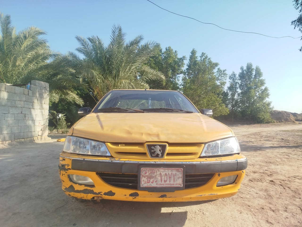 السلام عليكم 
بيجو بارص موديل 2011 للبيع 
محوره كير ومكينه اوتو vvt
بيها سنويا بس بدون راعي اكفل عشاير وسرقه 
السعر المطلوب 14 وبيها مجال 
العنوان ذي قار الشطره ناحية بني زيد 
***********
