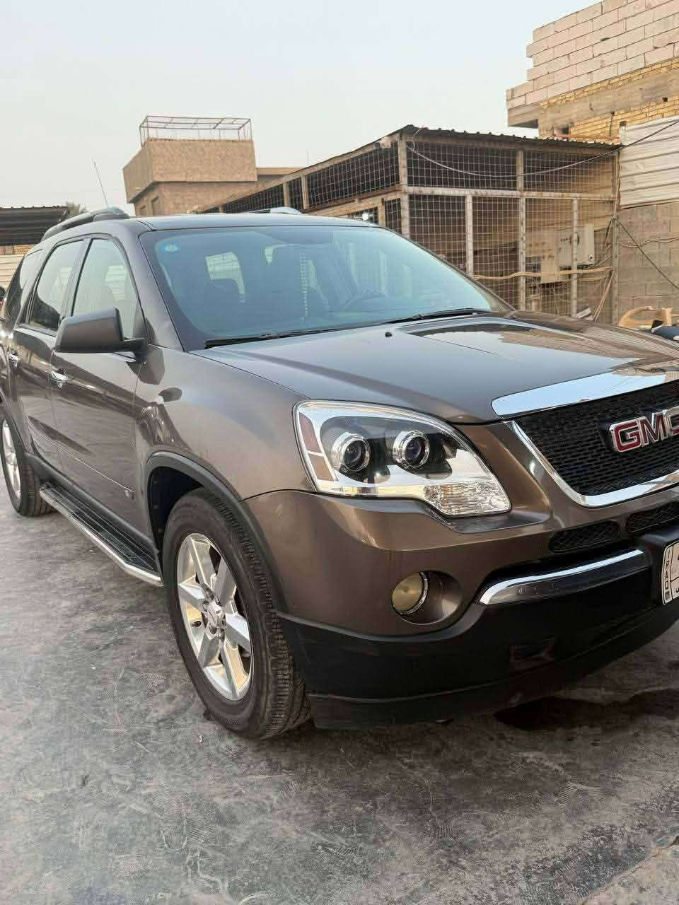 سلام عليكم ورحمة الله
جمسي اكاديا موديل 2009 خليجي
فول مواصفات عده الفتحه
مكينه 6
شاشه كاميرا
حساسات
لايت زينون منضومه كامله
تبريد ثلج +3 قطع
7 راكب
سياره مكفوله كفاله عامه من كير ومحرك وحداديه  شي بسيط جدا وهاي كدامك تجي وتشوف
مكاني كربلاء 
السعر110 وبيها مجال قليل كلش***********
