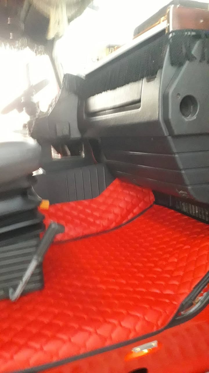 السلام عليكم سكانيه 143 06 مديل 1995 سياره خير من الله جديده وبلاديه شاصي مضروب باج عربانه اوربي مزوج صاصي 16 تخم تاير راس وعربانه السعر 230$ ***********
