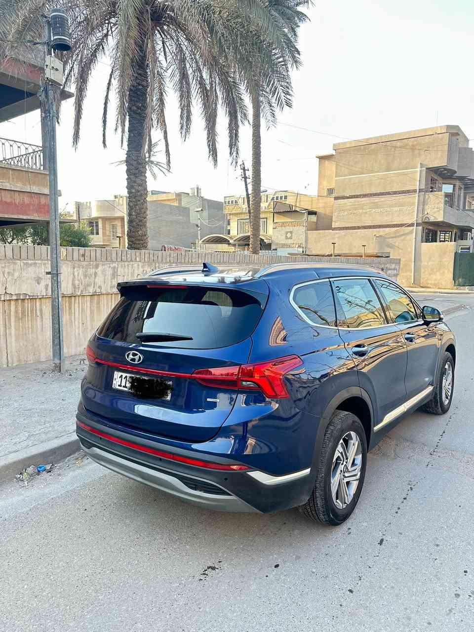 سلام عليكم حياهم الله 

سنتافيا ٢٠٢٣ فول مواصفات 1/1 دخول جديد قبل شهر 
بجمها كبس على البلاد
 بدون ارباك حادث خلفي بسيط جداً
(جنطة صبغ فقط) وبارد في الجاملغ فقط
رقم بغداد الانكليزي الجديد سنويه جديده
مواصفاتها

بانوراما بصمة كامرات 360 وحساسات
تبريد قطعتين رادارات جانبية وامامية وخلفية
شاشة داتا شو
باب جنطة كهرباء ذكي فتح اوتومتيكي
كشنات كهرباء هندبريك بصمة
تحديد مسار ومساعد قياده شبه اليه
نظام تثبيت سرعه ذكي وقياده حته في الازدحام والتوقف اليه يعني توقف ذاتي ومشي ذاتي ريح رجلك
بردات بلادية
 ٤ وضعيات قيادة فول تحكم استيرن
حاجب لد ابيض تدفئه كشنات الامامي 
شحن لاسلكي وايرلس شاشة دشبول
سماعات انفنتي اوتو هولد
لدات وكشافات وعالي وناصي اوتو
حساسات اشاير بالمري
تحكم ستيرن جام كهرباء
نظام تحسس الضوء العالي والحركة اوتوماتيكي
تدفئة بالاستيرن بك لايت لد تحذير النقطة العمياء
تحذير وقفل الباب الخلفي عند مرور سيارة لحماية الاطفال
قفل باب خلفي كهربائي
وبعد بيها هواي مواصفات

السيارة نظيفة وجاهزة بدون اي نواقص ربع متصرف عليها
مكانها بغداد بلديات
السعر ٢١٥
***********
