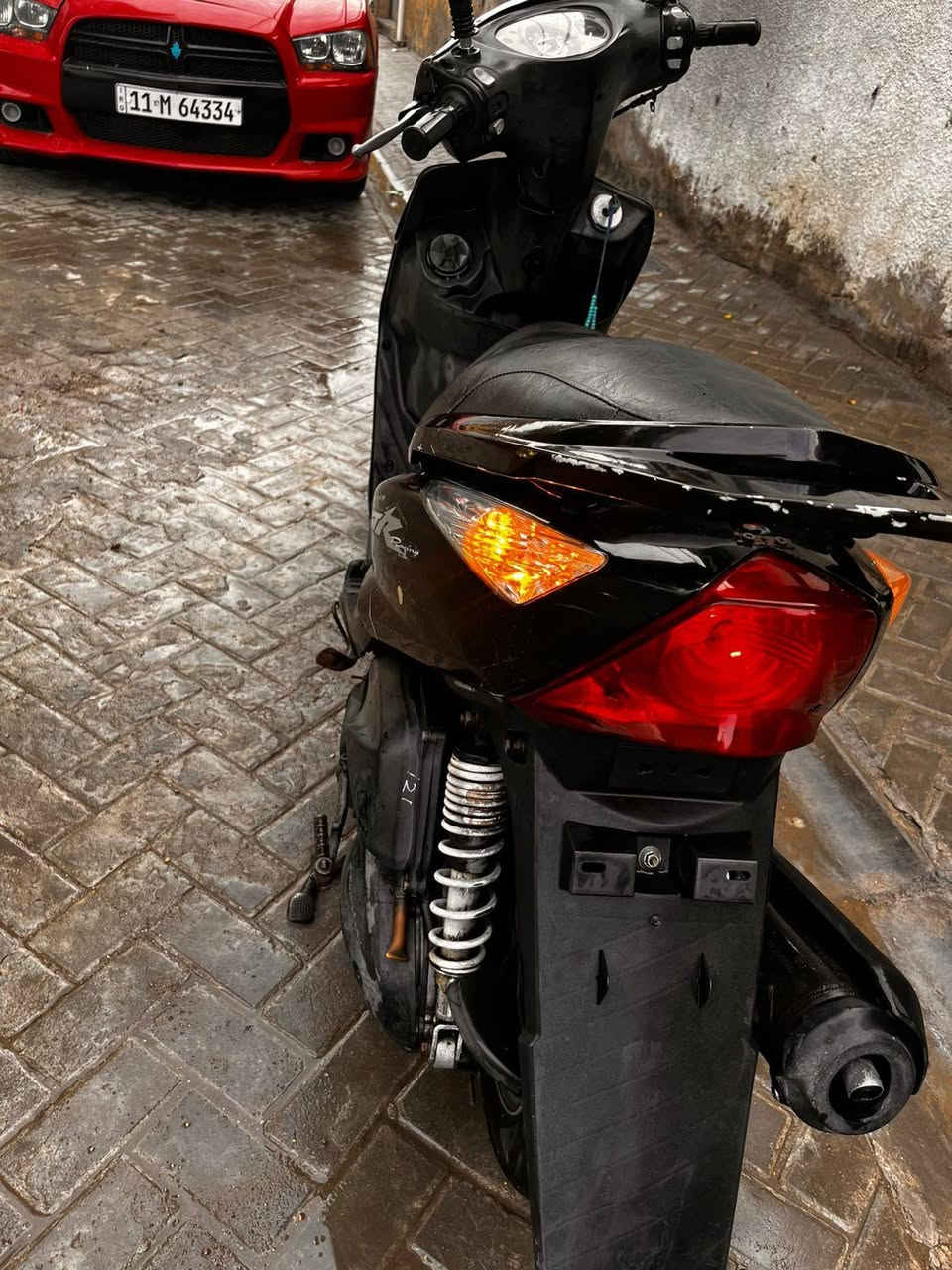 السلام عليكم  ماكس ثعلب لبيع 
الداجه نضيفه المكينه كفر كفاله
اوراقها بااسمي الكهربائيات كلها شغاله
السعر 625
بغداد م الصدر 
للستفسار ***********  واتساب
