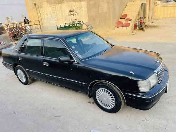 سلام عليكم شباب راس الثور ( ادوات ادوات ادوات ) كفاله من الكص والضربه مصبوغه عام ولا بيه اخياس مكينه وكير فيفيتي شرط كفاله لا تنقيص ولا تبخير ولا صوت جديده تخم تاير حداده نظيفه تبريد ثلج دواخل باكيت دشبول جديد ارضيه جلد مسجل شاشه سماعات جدد كهربائيات كله شغاله لايت عالي ناصي زنون سنتر لوك السياره بدون ارقام السعر 27 وبيه قليل مجال للشراي الاتصال ***********او *********** مكان السياره بصره قظاء المدينه
