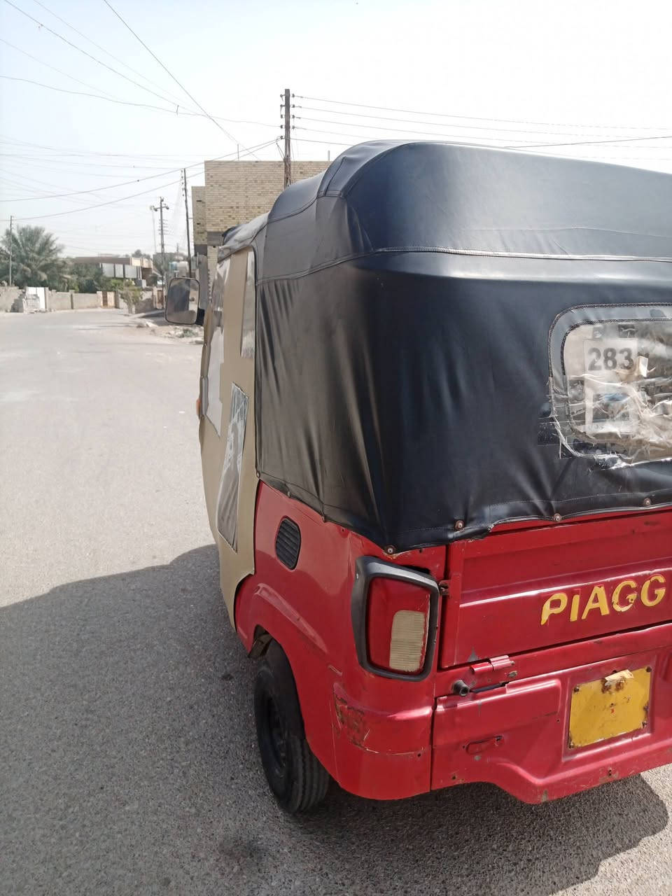 السلام عليكم تكتك بياجو موديل 2018 محوره محرك باجاج لا يبخر ولا ينقص تك تك تحويره كامله قمتيات باجاج كل شيء بيها محوره باجاج تكتك خير من الله بوجهك للشارع كل نقص ما بيها لا ضربه ولا سبق اوراخه كامله خير من الله التكتك العنوان بغداد المدائن سلمان باك السعر مليونين و700 رقم الهاتف ***********
