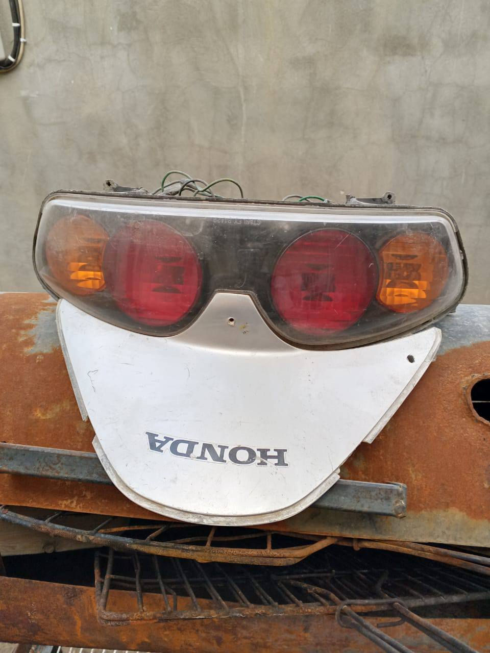 سلام عليكم 
متوفر غراض فورزه 06 للبيع تفصيخ 
اسعار مناسبه توصيل ماكو 
بغداد الدوره
***********
