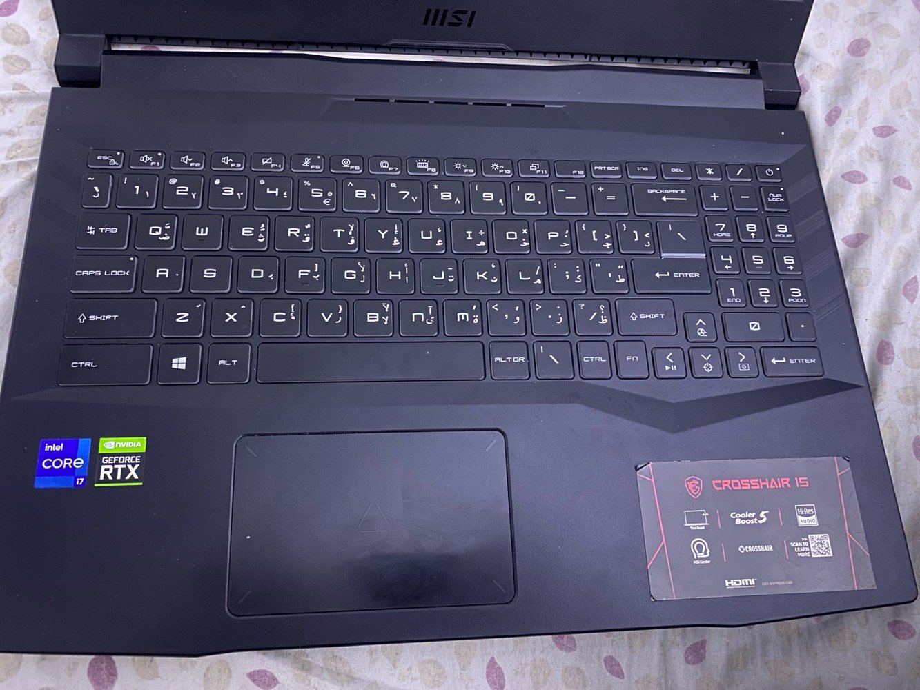 أعرض لابتوب MSI Crosshair 15 بمعالج Intel Core i7 من الجيل 11 وسرعة تصل إلى 2.30GHz. يتميز بذاكرة RAM تصل إلى 32 جيجابايت وقرص صلب بسعة 477 جيجابايت مع بطاقة رسومات 4 جيجابايت NVIDIA GeForce RTX. الجهاز في حالة جيدة جداً ومثالي للألعاب والبرامج الثقيلة.