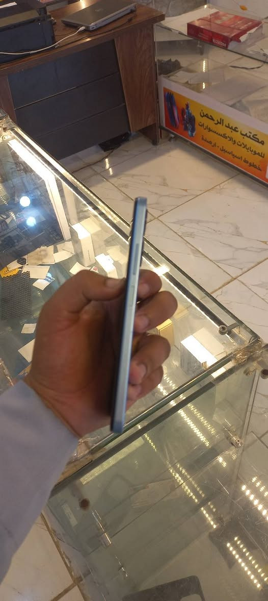 جهاز نضيف للبيع ذاكره 64
السعر ٩٠ بي مجال

***********
