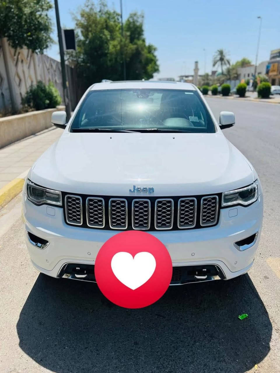 السلام عليكم جيب اوفر لاند خليجي موديل 2018 
1/بانوراما 
2/كشنات جلد حار بارد 
3/جكات 
4ارادار جانبي 
5/ حساس امامي خلفي 
6/ثلث شاشات 
7/فور ويل 
8/محرك 3600 
9/الصندوق الخلفي كهرباء 
10/كشنات خزن ميموري 
11/ستيرن كهرباء 
12/اطفاء عند التوقف ذاتي 
13/شفتات ستيرن 
14/ داخل عسلي وبعد بيه هواي مواصفات اخوان السياره واسعارهن معروفه بسوك
270$ وبيه مجال 
***********
العنوان بغداد ( تاجي )
