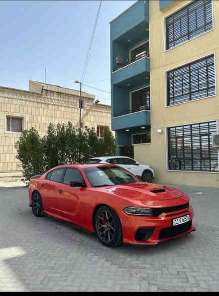 السلام عليكم 
للمراوس فقط 
اقره تفاصيله كامله اله تتصل 
جارجر 2018 SRT أصل 6400
رقم بغداد دولي هزه وسنويه وارقام جدد باسمي شخصيا 
ملاحظه 
(الفتحه عمل تحوير بدون كص قماره او تبديل تفتح تنته وتفحص بنط وتكم وقماره كله بلاديه بس الفتحه تحوير مشتغليه شغل بلادي )
سياره أصل لون برتقالي وصابغيه برتقالي ع ذهبي متغير حادثه طخات
حادث سياره منشور ويه صور بدون دواخل لغود شواصي وحوض مكفولات تكم داخليه بلاديات 
ايرباك فقط برده 
فول مواصفات 
فتحه 
شاشه جبيره وكامره وحساسات خلفيه 
لانج كونترول ودرايف مود ودكمه srt
ونظام ايكو بلادي
شفتات ستيرن وكهرباء وتدفئه ستيرن حرف D رياضي 
غرفه كاملة مال دايتونا
كشنات جلد ومخمل كهرباء وتدفئه تبريد 
كشن خزن ميموري 
اناره داخليه 
سستم صوت دمام 
تشغيل عن بعد 
فجوج 4 بستم 
كزوز رياضي 
عداد 300 
ماشيه 82 الف 
منظومه زنون 
تخم بردات وياها
وبعد بيه مواصفات هوايه سياره بلاديه 
كير ومكينه وصدر وتبريد مكفولات 
كلوب سيرفس ممشتغل 
ويل روهانا وتخم تاير جديد 
سياره جاهزه 
مكانه بغداد سيديه 
السعر 165مجال بسيط 
***********
