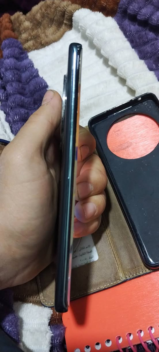 السلام عليكم ورحمة الله وبركاته
هونر x9b
مبدل شاشه وكاله بصمه شغاله
المكان :البصره - الزبير
الرقم :***********
السعر :200 قفل
ماعندي توصيل
تجي تفحصه وين ما تريد
