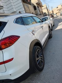 توسان للبيع موديل 2020 خليجي، سيارة جاهزة وحلوة 👍🏻 بيها بس بنيد مصبوغ ...