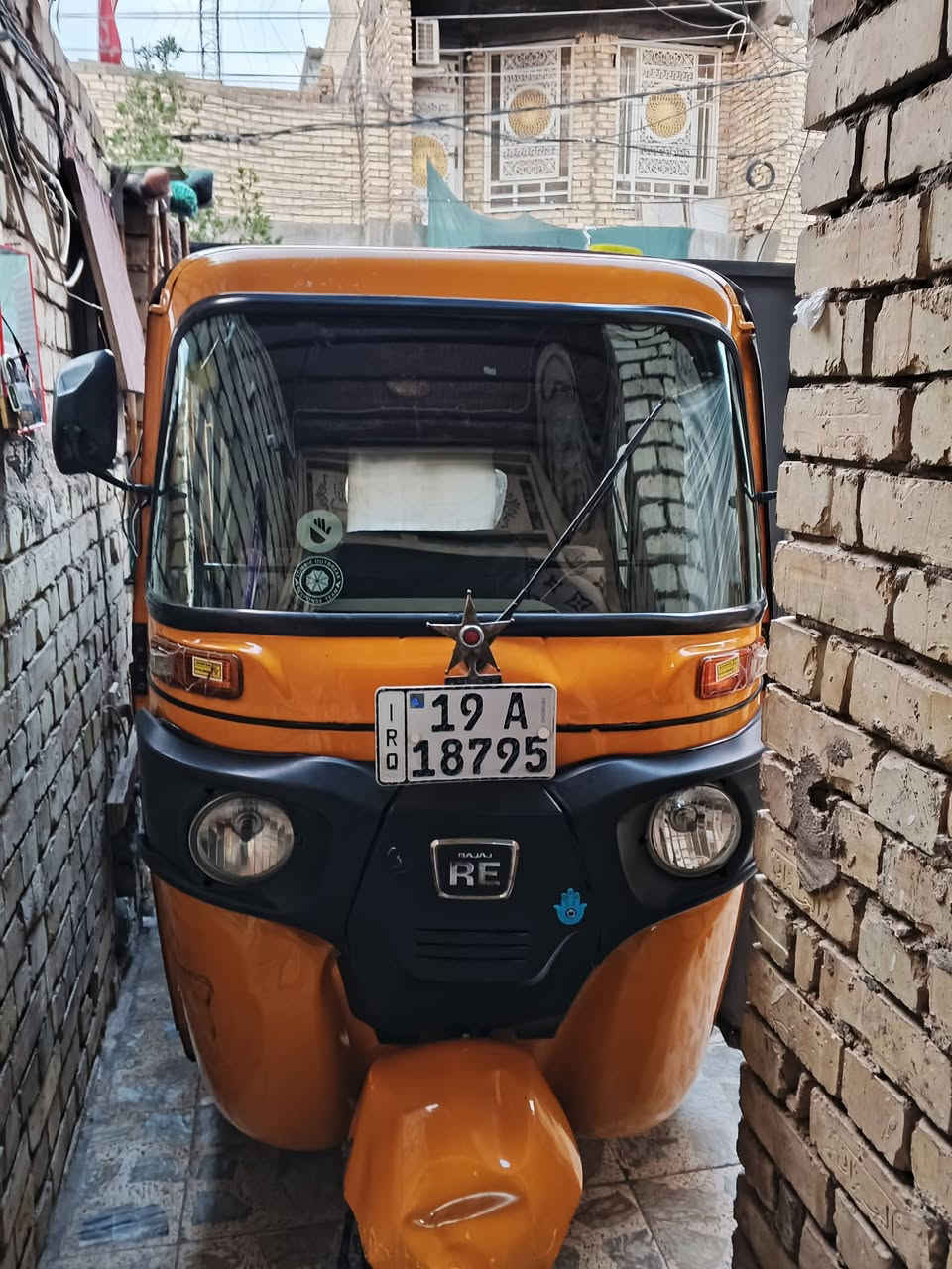 بيع تكتك موديل 2021سعر 6مليون وبيه مجال رقم هاتف ***********
