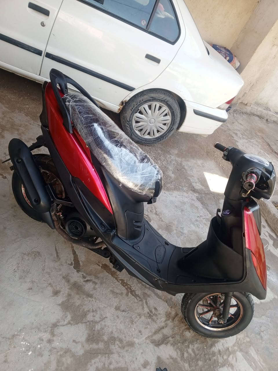 السلام عليكم للبيع ماكس عدله  شلعه معدل كهربائيات شغالات.  نقص بس راجز سلف زوج تايرات جدد  كله شغال دراجه شوفت عينك دراجه نقص بس راجز سلف السعر425 مستعجل على بيعتهه مكاني كربلاء


**إذا كنت صاحب هذا الإعلان وتريد حذفه لأي سبب، رجاءا أرسل رسالة إلى الدعم الفني**