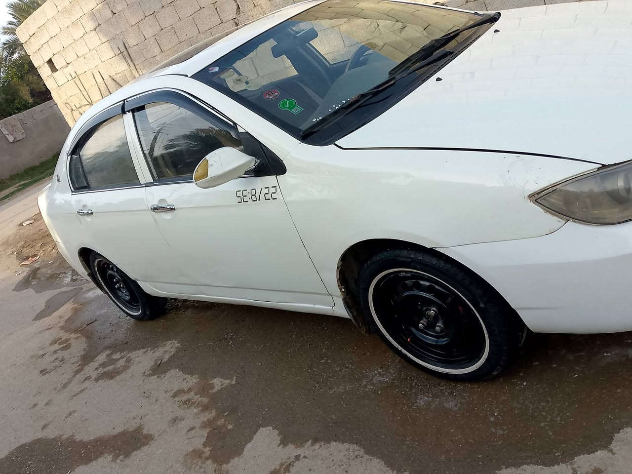 سياره للبيع
نوع نيفان 
موديل 2013
سياره كفالة عامه من الضربه والصبغ كما موضع بالصور 
سياره بلاد كير عادي 
سياره باسمي 
مشروع وطني رقم إنكليزي 
السعر 50 ورقه وبيها مجال 
عنواني شطره
التواصل 
***********
