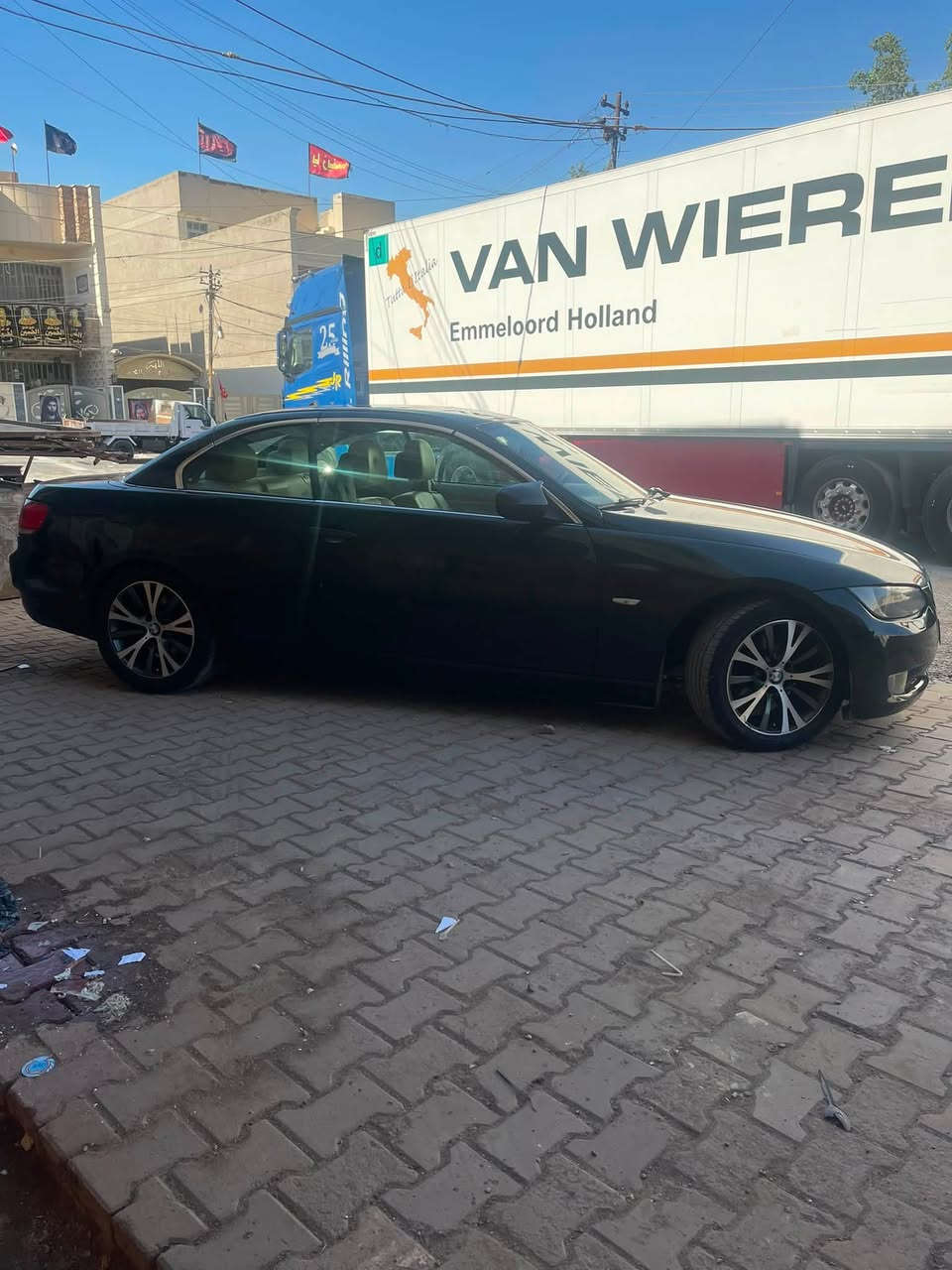 السلام عليكم 
e93
كشف 2010 قطعتين صبغ فقط 
مكينه 2000 بدون تيربو بانزين عادي ومحسن
كير عادي 7 نمر 
كير مكينه كفاله السياره تخبل وناعمه 
صدر جديد 
تبريد ثلج ❄️
مقاعد تدفئه وتبريد
داخل عسلي خزن وتحكم كشنات بل كامل
فول تحكم استيرن ونضام اوامر صوتيه
مري عاكسه للضوء
بعد بيه هواي موصفات 
رايديه 100$ وبيه مجال يرهم بيع او مراوس


**إذا كنت صاحب هذا الإعلان وتريد حذفه لأي سبب، رجاءا أرسل رسالة إلى الدعم الفني**