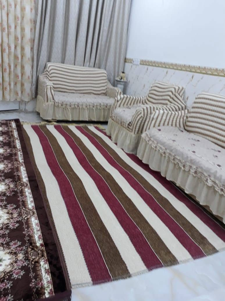 دار للبيع منطقه السياسين طابو صرف مساحه 125 متر 
مفابيل المدرسه الصينيه مطل علئ متنزه يحتوي علئ غرفه صاله استقبال ومطبخ الاستفسار مراجعة مكتب🏢 
حاتم كريم ابو مصطفى و علاء كريم او اتصال☎️ 
***********
***********
