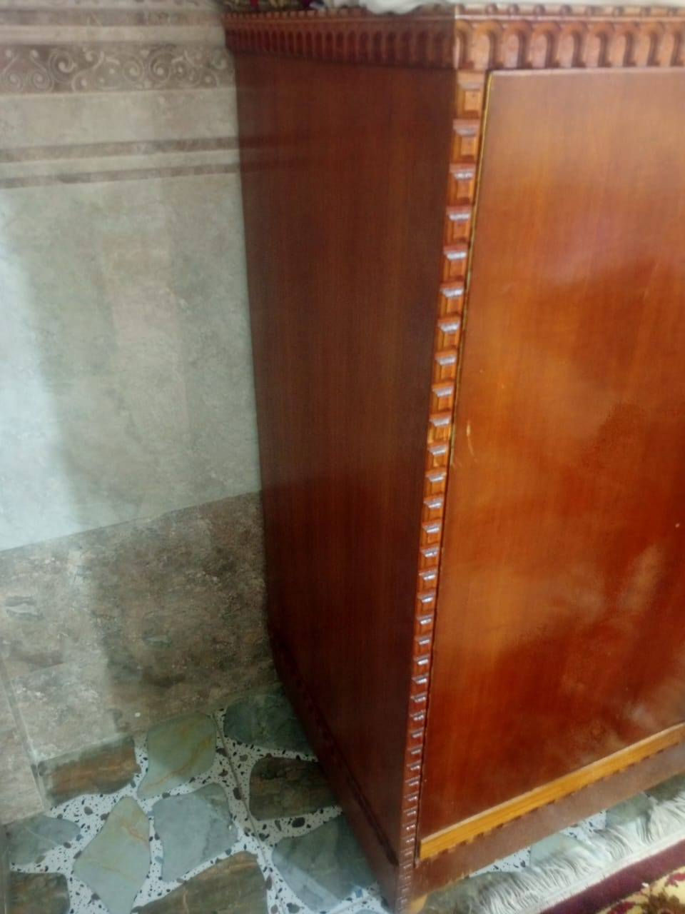 صندليه 5 ابواب عرض 3 أمتار عمق 60 ارتفاع متر و40
نضيفه داخل وخارج

اخذتها 135

نهايتها 125 الف


**إذا كنت صاحب هذا الإعلان وتريد حذفه لأي سبب، رجاءا أرسل رسالة إلى الدعم الفني**