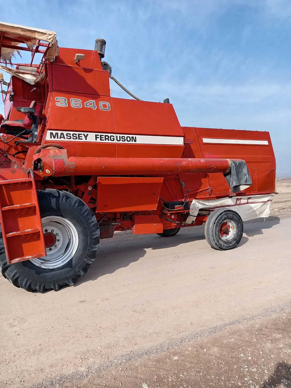 سلام عليكم البيع حاصده فوركسن موديل 99 /***********/***********
