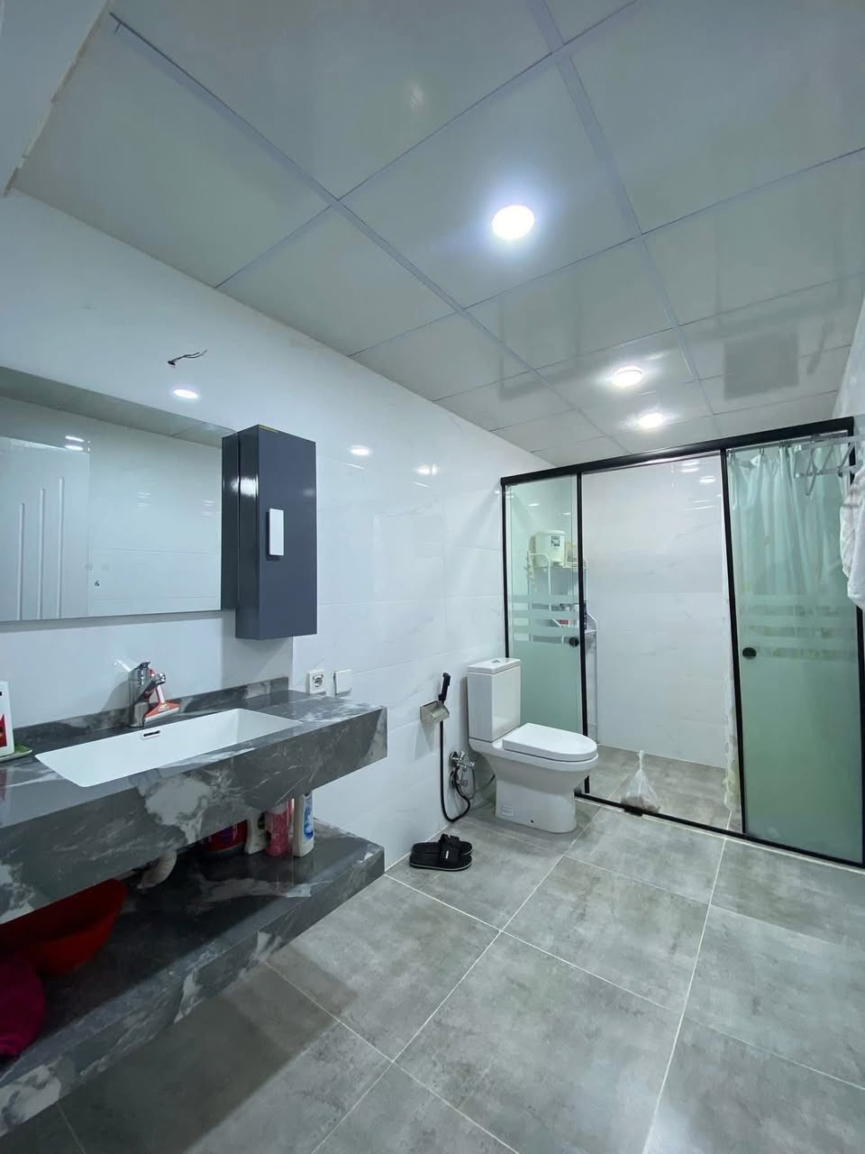 ئيم ار ئيف - Mrf 4 Tower
شقة  للأيجار  / شوقە بۆ كرێ 

♦️- ثلاث غرف  نوم   (3+1)

صاله + مطبخ معزول

—موثث

 ⁠165م 

$650دولار

يوجود شقق موثث و بدون اثاث

ل تواصل واتساب 

0750 099 89 89

عقارات مۆنیتەر Monitor Real Estate
