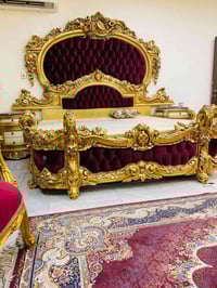 غرفة خشب • للبيع