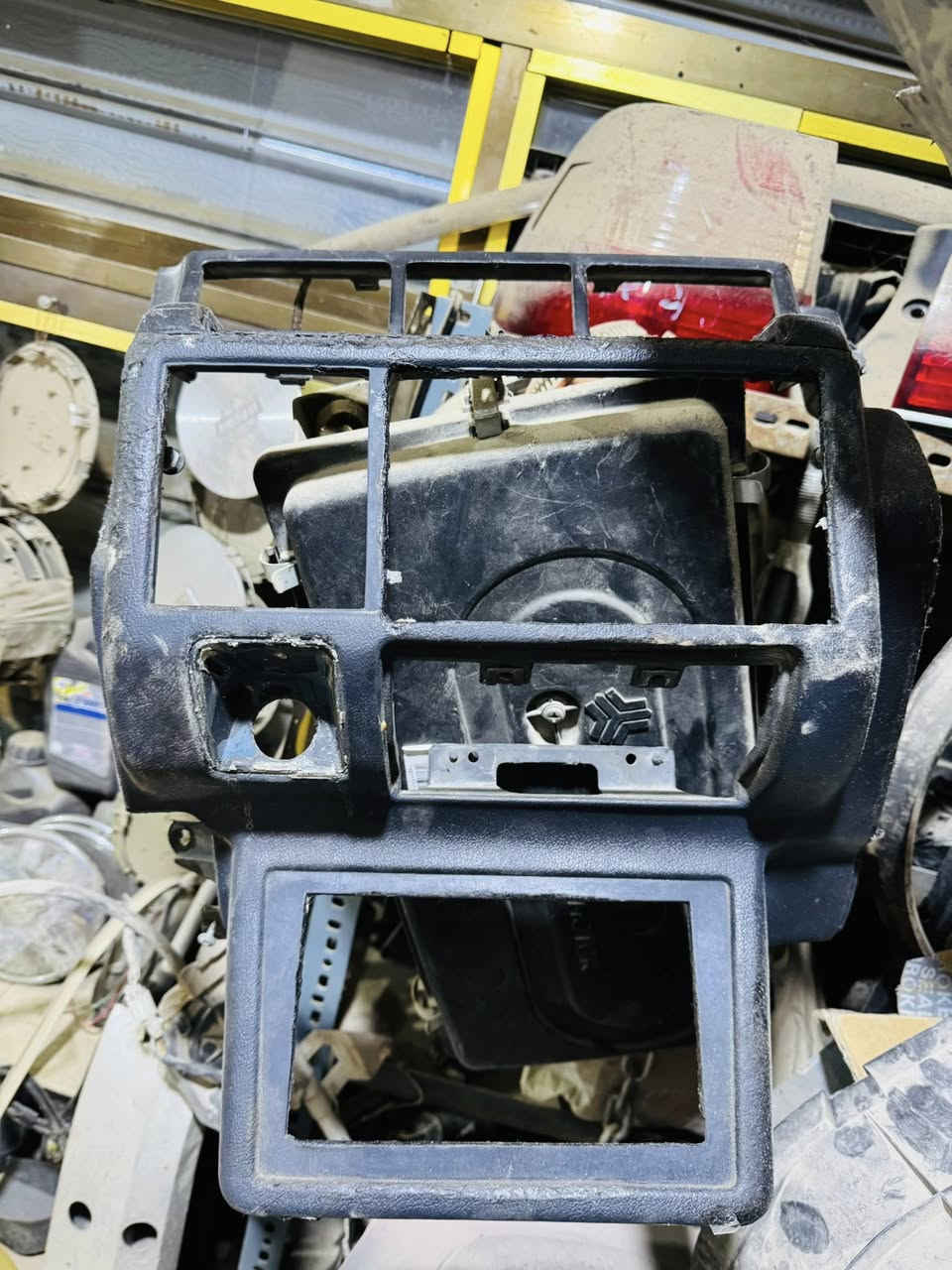 السلام عليكم ورحمة الله وبركاته 
امطار خير وبركة ان شاءالله على بلدنا الحبيب 
متوفر قطع غيار ايسر بلاد كما موضح بالصور 
والباقي عام 
ذي قار سوق الشيوخ الحي الصناعي شارع المستشفى


**إذا كنت صاحب هذا الإعلان وتريد حذفه لأي سبب، رجاءا أرسل رسالة إلى الدعم الفني**